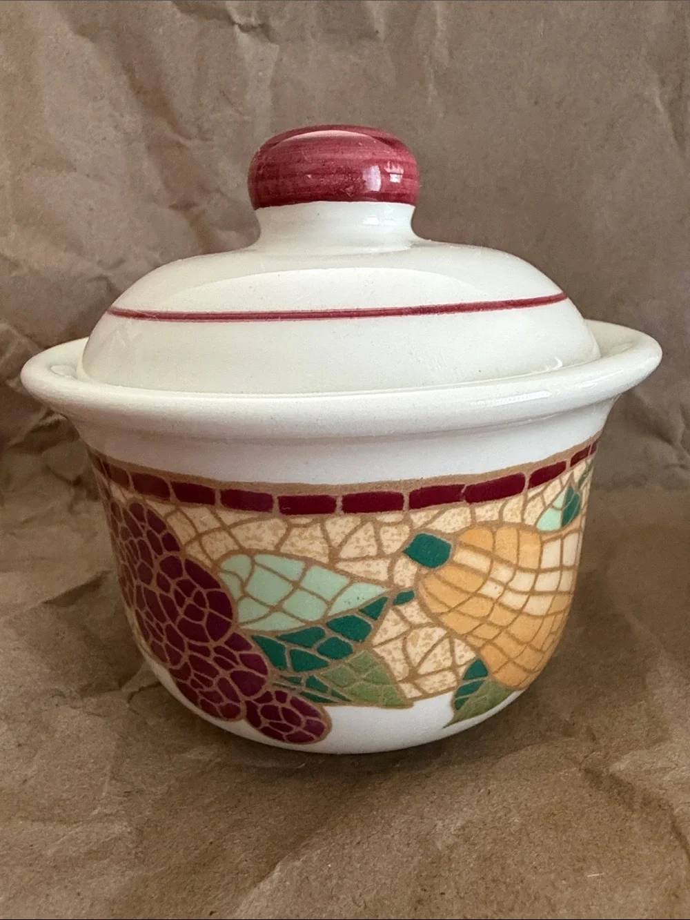 Decorative Fruit Pattern Ceramic Sugar and Creamer Set - White and Red